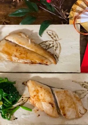 A picture of Butter Soy Sauce Fried Fish.