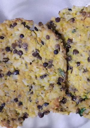 Una foto de Tortillas de arroz y lentejas!!