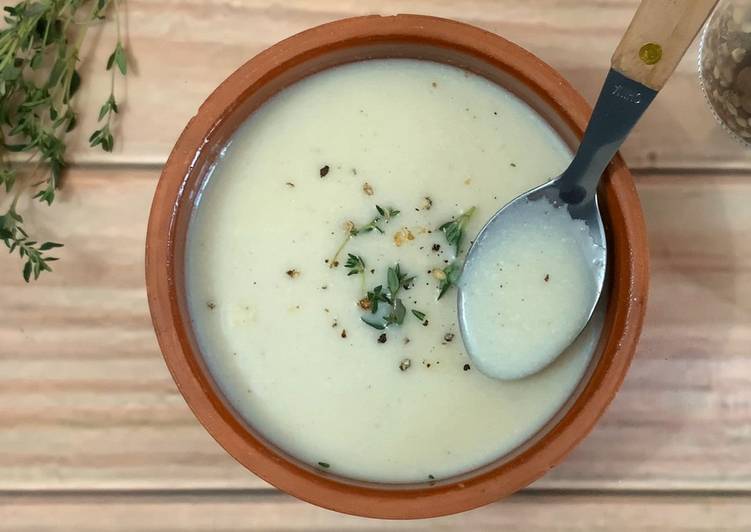 شوربة كريمة الدجاج