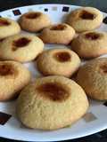 Bánh mứt dâu (jam drops)