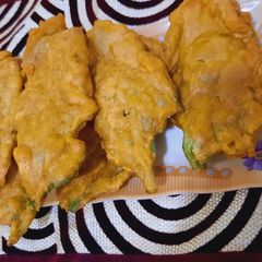 Palak ke pakoray A picture of Palak ke pakoray.