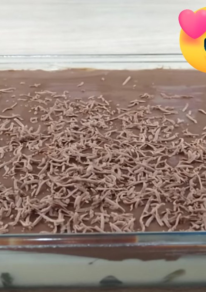 Una foto de Postre de uvas