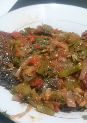 A picture of Fried fish.