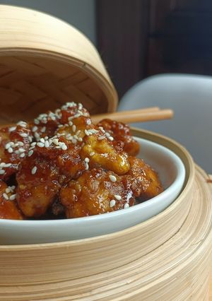 Une photo de 🥢 Tofu grillé sauce Japchae