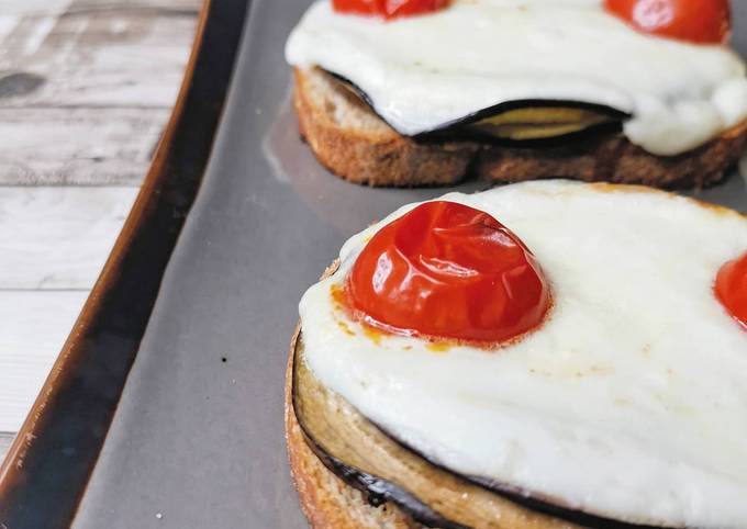 CROSTINIS D'AUBERGINES