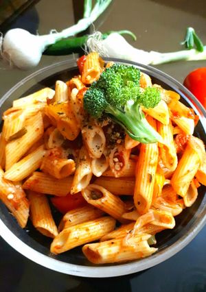 A picture of Penne Pasta in Arrabbiata sauce...