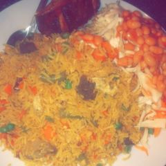 A picture of Fried rice with egg.