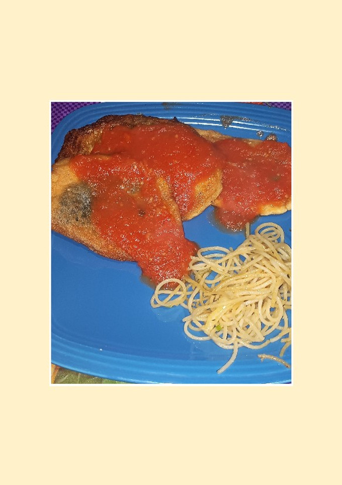 Una foto de Chilaquiles de tortilla (estilo Guatemalteco)