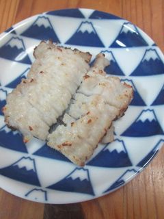 日式酒粨醃漬鱧(hamo) 的食譜成品照片