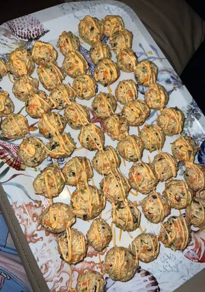 A picture of Healthy easy sushi balls.