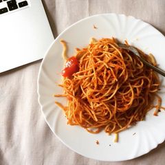 A picture of Spaghetti Bologneseses.
