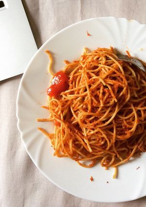 A picture of Spaghetti Bologneseses.