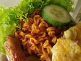 Mie Goreng Pedas toping Meriah