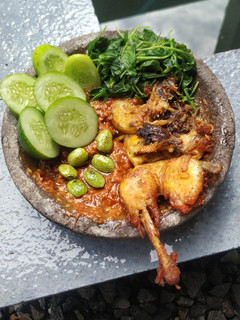 Foto resep Ayam penyet sambal terasi