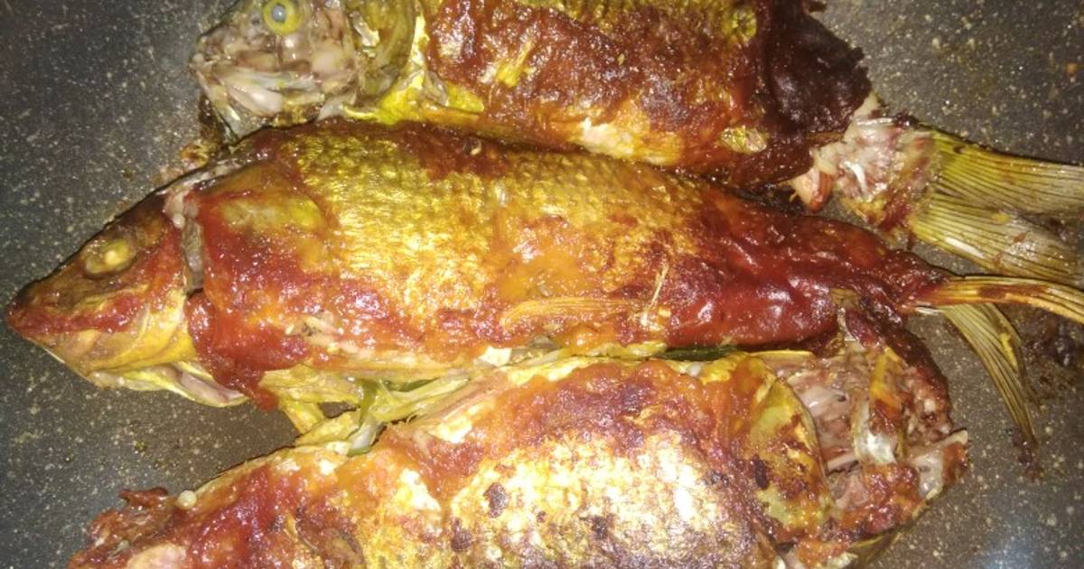 Resep Ikan mas bakar kunyit oleh Widya Ayu Kesuma Cookpad