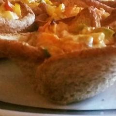 A picture of Bread Cups.
