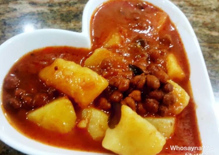 Recipe of Favorite Whosayna’s Chana Masala/Bateta