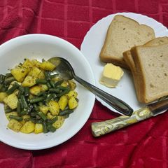 A picture of French Beans and Potatoes Pepper Fry.