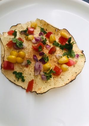 A picture of Masala Papad.