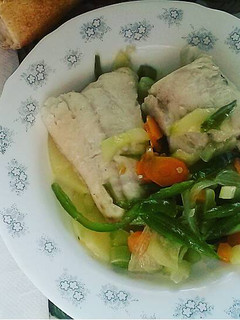 Una foto de Merluza (o cualquier pescado sin espinas) al papillote