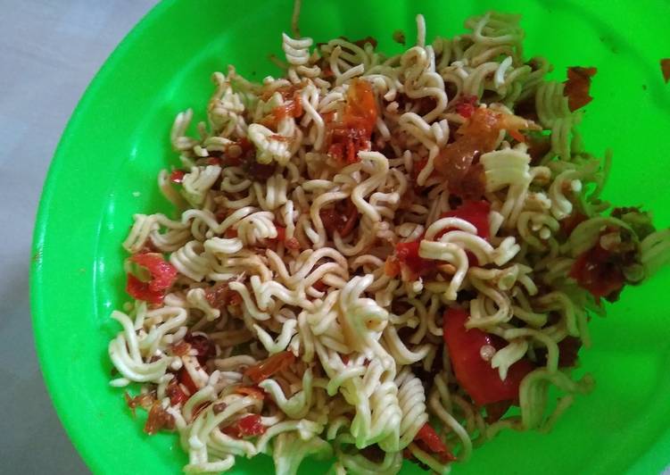 Resep Mie Kremes Pedeess / Seblak mie, Lezat Sekali