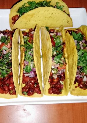 A picture of Autumn tacos 🌮🍁🍂.