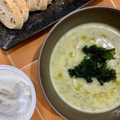 A picture of Roasted Cauliflower and Kale Soup.