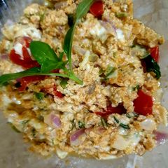 A picture of 3 spice Scramble Cheesy Omelet.