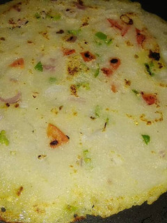 रवा उत्तपम (Rava uttapam recipe in hindi) रेसिपी मुख्य फोटो