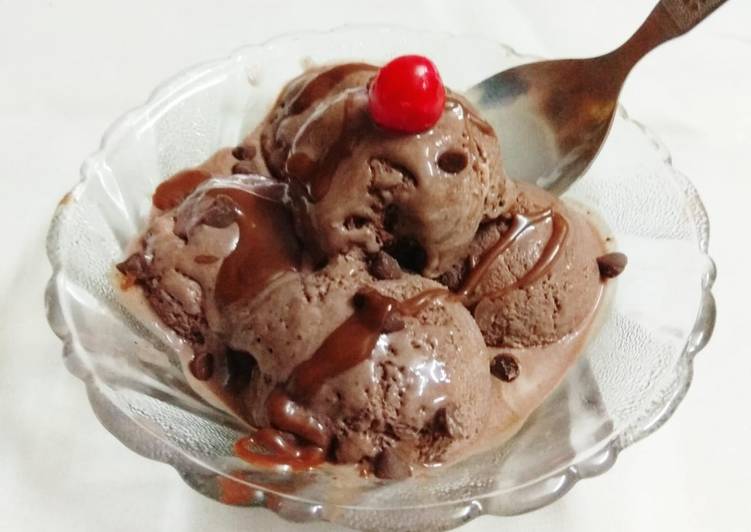 Step-by-Step Guide to Prepare Super Quick Homemade Chocolate icecream