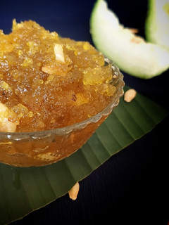 வெண் பூசணி/காசி அல்வா(pumpkin halwa recipe in tamil) செய்முறை முக்கிய புகைப்படம்