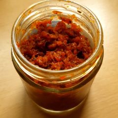 A picture of Tomato tangy (salsa / spread /pizza sauce).