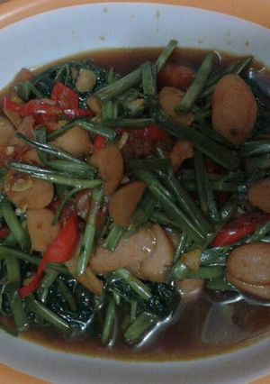 Foto resep Tumis sosiz kangkung