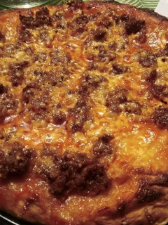 Una foto de Pizza de chichas 🍕🍕🍕🍕