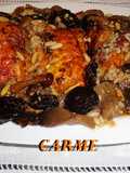 Pularda rellena con setas, ciruelas y piñones