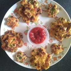A picture of Flower semolina chilla.