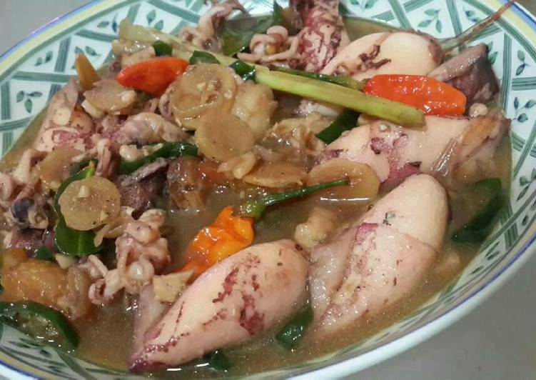 Cara mudah meracik Tumis cumi yang Lezat