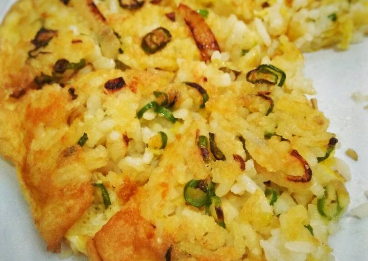 Rice cheese omelette