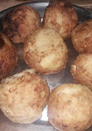 Una foto de Croquetas de arroz y papas