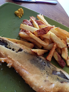 Una foto de Merluza con papas fritas 😍