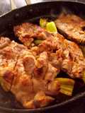 Bistecs con pimientos asados