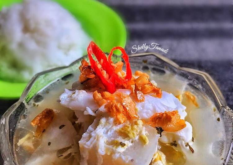 Bakso ikan kuah telur