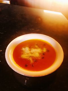 Una foto de Deliciosa crema de calabacita sin leche!