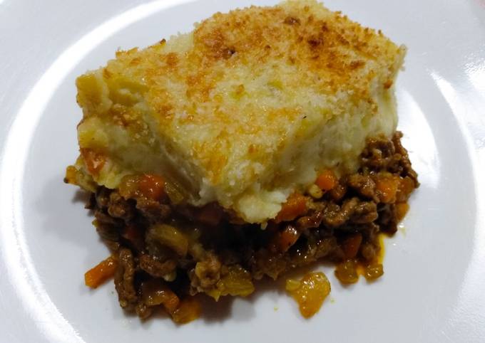 Simple Way to Make Favorite Mince shepherd&#39;s pie