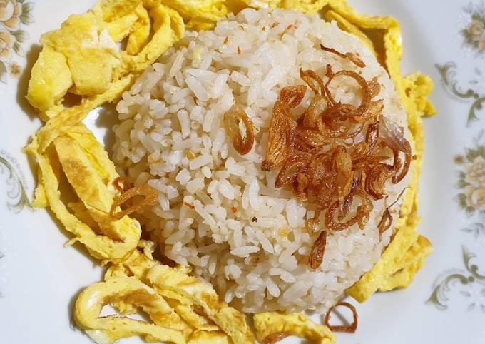 Nasi goreng putih