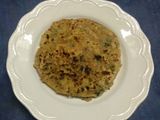 આલુ ઓનિયન પરાઠા (Aloo Onion Paratha Recipe In Gujarati)