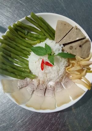 Hình của món Cơm trưa.