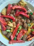 Semur Bola-Bola Daging Wortel dan Paprika