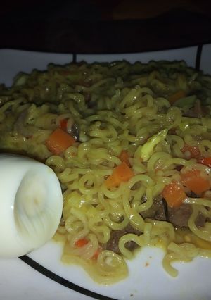 A picture of Indomie noodles.
