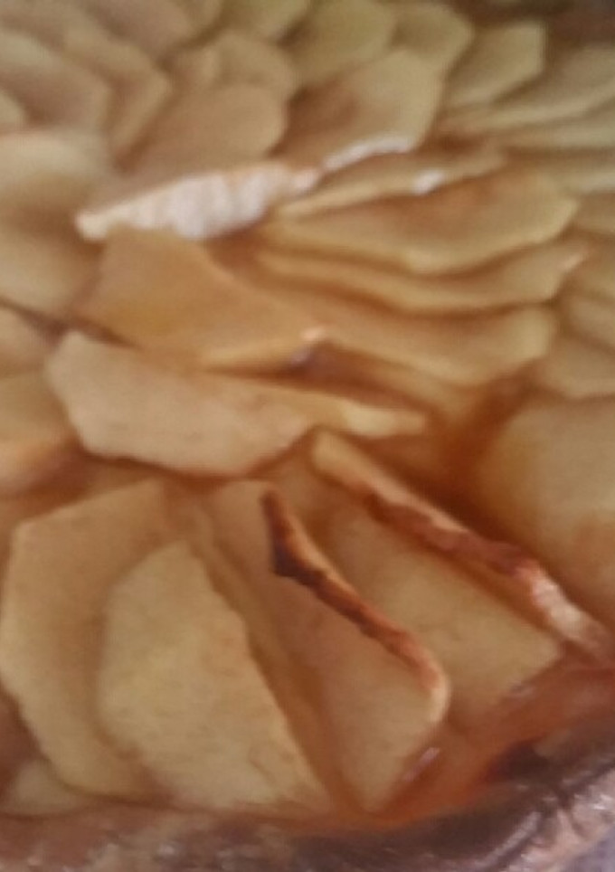 Una foto de Tarta de manzana y crema de vainilla sin gluten